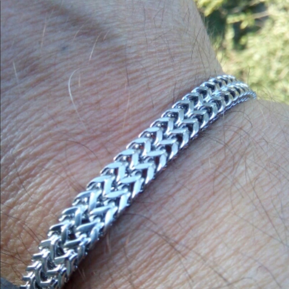 Men’s Stainless Steel link bracelet - Picture 2 of 8